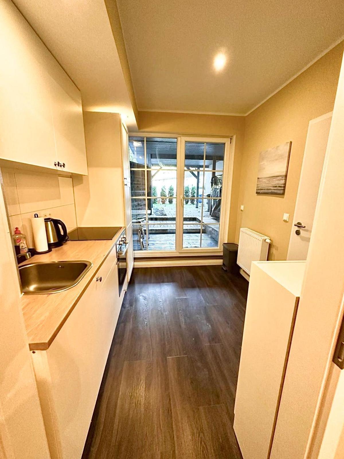 Zentrales Apartment Mit Terrasse Bremen Buitenkant foto